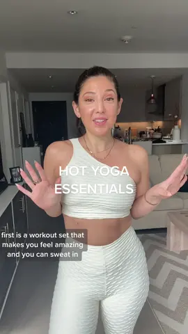 Essentials for hot yoga @shopbootybybrabants @Manduka Yoga #yogi #yogaessentials #hotyoga #yogitoes #arcwaterbottle #yogagirl #workoutset 