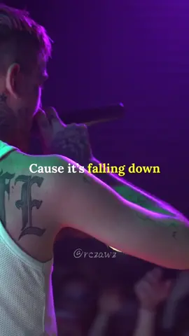 Lil Peep- Falling Down #lilpeep #xxxtentacion #fallingdown #rap #sad #trap #viral #status 