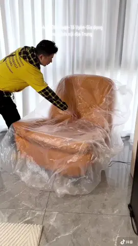 Ghế sofa điện xích đu đa năng-giải trí- sạc được điện thoại- có chổ gắn điện thoại xem phim- làm việc- chơi game- có thể hạ lưng xuống để ngủ và có thể điều chỉnh để thẳng chân-1 chiếc ghế vừa nằm ngủ- vừa ngồi chơi- vừa làm việc- vừa thư giãn rất là đa năng luôn ạ, ta nói dùng thích dã man ạ!