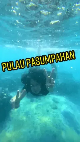 Pulau pasumpahan 🏝 #sumbarrancak #pasumpahanisland #exploresumbar #sirandahisland #pagangisland🏝 #pamutusanisland #waktunyahealing 