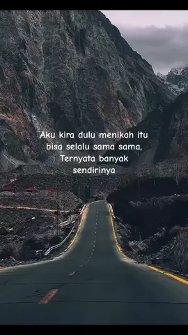 siang sibuk kerja malam sibuk dengan Hp nya #fypシ #rumahtangga #quetos #viral #fyp 
