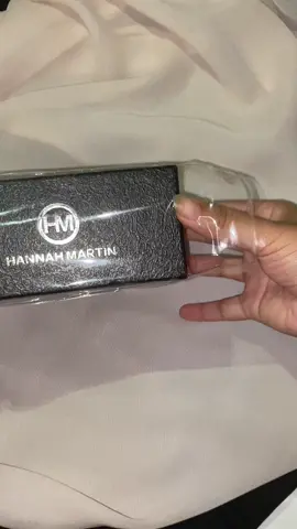 ✨Unboxing time #unboxingvideo #unboxingvideos #jam #jamelegan #hannahmartin #jamtanganmurah #jamtangankeren 