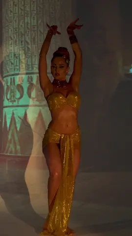Queen of trible fusion dance @krem.yanka  #tribalfusionbellydance #tribalfusion #tribaldancer 