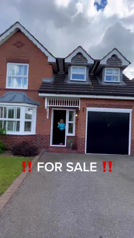 ‼️ FOR SALE ‼️ Redwing Close, Gateford, Worksop 📍 £295,000 💰 DM us or Email hello@nicholsonsestateagents.co.uk  #forsale #houseforsale #nicholsonsestateagents #worksopproperty #worksop #housetour #propertytour #houseforsale #familyhouse #estateagent #gardendesign #estateagentsuk #homeforsale #worksopestateagents 