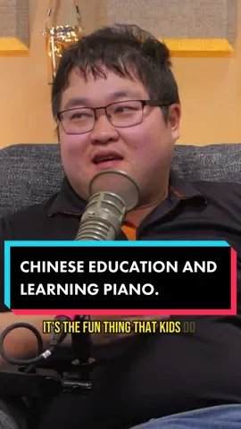 This week Mo chats with local Vancouver stand-up comedian, Robert Peng! They talked a lot about what it’s like to grow up in china, how the education system differs from western culture, and the ups and downs of being a stand-up comic. Tap the link in our bio for the full episode. Enjoy. 💜  #fyp #podcast #podcastlife #podcasters #vancouver #comedy #comedian #standupcomic #funny #hilarious #asiancomedians #chinese #china #chineseeducation 