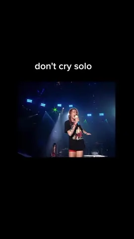 don't cry solo #gunsnroses #duffmckagan #slash #stevenadler #dizzyreed #izzystradlin #mattsorum 