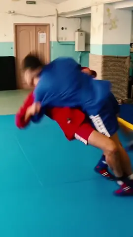 Front sweep👣 Sasae-tsurikomi-ashi or Sweep under one leg. Perednyaya podsechka in SAMBO #samboforbjj #silapartera #samboacademy #ivanvasylchuk  #throws #takedowns  #sasaetsurikomiashi #frontsweep