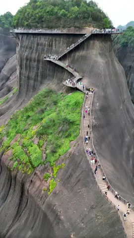 Núi đá Cao Lăng - China #travel #thiênnhiênhùngvĩ #cảnhđẹpthiênnhiên #travelvlog #videocảnhđẹpchill 