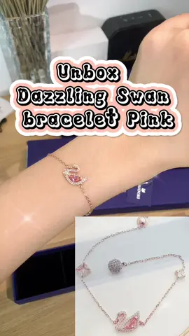 Vẫn là nga hồng xuất sắc😝  #ambuswarovski #trangsuc #accessories #ambujewelry #authentic #Swarovski #unboxingvideo #gift #jewelry #bracelet #tiktokgiaitri #swan 