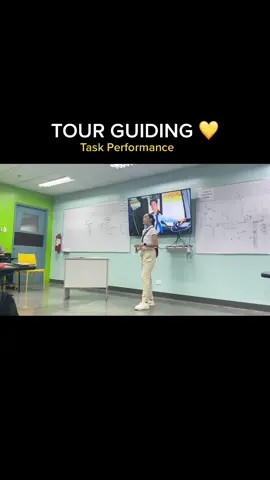 When I was in highschool, I was very shy especially when speaking in front of a large people but since I became a tourism student my confindence a boosted 🥺❤️ #fyp #tourismstudent #tourguiding #padayon 