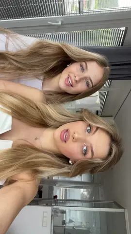 She‘s beautiful, she looks kind