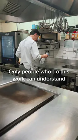 #kitchen #cleaning #cheff #funny #cuisine #ticket #switzerland 