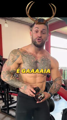 Pobre louco foi talaricado pelo proprio amigo #pobrelouco #noticiasmaromba 