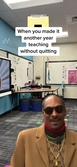Teaching has my 🤍 4 1/2 more days #teacher #teachertok #teachersoftiktok #teacherlife #teachersbelike #endofyear #classroom # #CapCut 