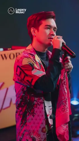 ရင်ကိုခွဲမယ့် မိုး ☔💦 ရဲလေး - မိုး #YeLay #Moe #Official #Lyrics #LegacyMusic #YouTube  #linkinbio #tiktok #trending #fyp #fypシ