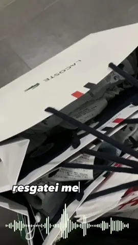 resgatei meu cartão black🎶🎧 🎧 cartão black #statuswhatsapp#status#tipografia#story #lacoste#shopping #compras#compra #music#musica#funk#cartãoblack cartão black - musica de funk 