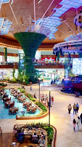 MALL OF QATAR                                #amberhassan #qatar #qatartiktok #tiktokqatar #foryou #exploreqatar #doha #apnaqatar #mallofqatar 