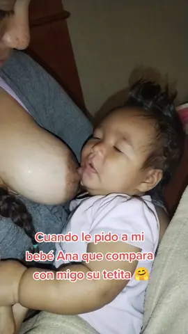 Cuando le pido a mi bebé Ana de 4 meses que comparta su comidita con migo 🤭#amordepadre #funny #bebetiktoker #bebes #venezolanosporelmundo #latinosenloseeuu #colombia #EEUU #fyp #lentejas #mexico #venezuela #risa #comedia #humor 