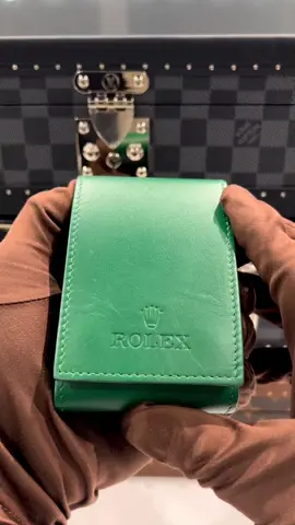 What’s your thoughts on this configuration ⁉️ #Rolexclubwatch #Rolex #Swiss #Watches #Daydate #Unboxing #Louisvuitton 