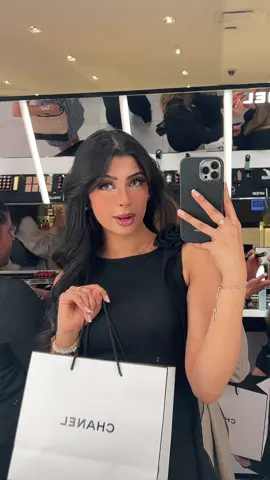 Behind the scenes with Chanel 