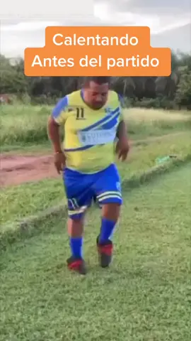 #calentando antes del partido #estadosparawhatsapp #chistoso #😁 #humor #futbol #comedia #deporte 