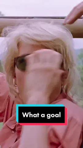 🎞️ En ce jour d’anniversaire du 7ème titre : le plus beau but de cette saison 94-95. Quelle année 🤯  #championdefrance #fcnantes #loko #pedros #skills 