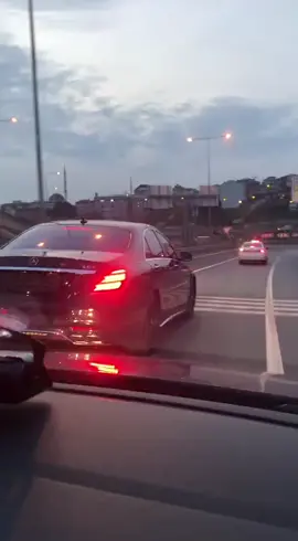 #cakar #konvoy #koruma #fyp1000mb #kesfetten #PiyasaAraba #Otomobil #AraçVideoları #ArabaStory #Arabacı #ArabalarEdit #Car #Arabam #YolVideoları #ArabadaStory 