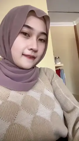 #hijabwanitacantik 