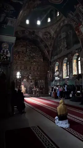 6am Divine  Liturgy in a Romanian Orthodox Church 🙏☦️💜🇷🇴 Prayer is better than sleep!🥹🙏 #orthodoxprayer #orthodoxch #christianorthdox #romanianorthodox #myfaith #thewaythetruthandthelife #prayerisbetterthansleep 