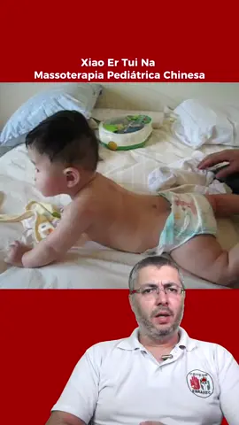 Que tal realizar a Xiao Er Tui Na, Massoterapia Pediátrica Chinesa, em seu filho ou em pacientes crianças? Nosso Diretor Geral, Dr. Reginaldo Filho, explica o movimento realizado neste vídeo. Este técnica é o 捏脊 Nie Ji, ou pinçar a coluna, uma técnica especial do Tui Na Pediátrico que pode trazer benefícios para saúde do seu pequeno, prevenção de doenças e aumento da imunidade.  #faculdadeebramec #pediatria #acupuntura #tuina #massagem #medicinachinesa #massoterapia 