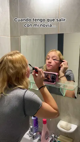 A quien te hace acordar ?? ✌🏻😂😅 Insta: EzequielPerez001 🏄🏻 #humor #comedia #novios #parejas #videodeparejas 