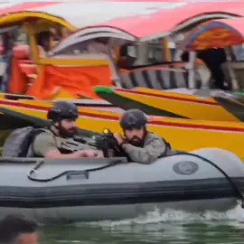 MARCOS 🇮🇳 (Marine commandos of Indian Navy) patrolling at Dal Lake Srinagar ahead of G20 summit  🔥🥶 #india #desi #kashmirgroup #kashmiri #viral #trending #specialforces #indianarmy #sf #navy #military #CapCut #marcos #militaryedit 