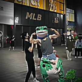 muscle frog guy 💪🐸 #fypシ #edit #musclefrog #japan #4k 