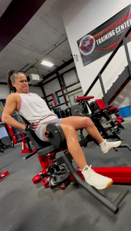 When it comes to strength training for the legs, using the adductor machine can be quite challenging. Many people find that when they start using this machine, their leg muscles begin to shake. This may leave you wondering if you are doing something wrong or if shaking is normal while using it. The truth is that shaking is actually a normal response from your muscles while using the adductor machine. This machine is specifically designed to target your adductors - the muscles located on the inner thigh. These muscles are often weak or underdeveloped in many people, which is why using the adductor machine can be quite challenging. As you start to use the machine, you are placing a lot of stress on these muscles, which can cause them to shake as they work to handle this increased load. This shaking is a sign that your muscles are working hard to build strength and endurance. So, when you feel the shaking during your adductor machine training, don’t be discouraged. Instead, stay focused and keep pushing through your workout. Over time, your muscles will adapt to this increased stress and you will start to see the results you are looking for - stronger and more defined legs. #adductormachine #legworkout #innerthighs #strengthtraining #fitnessmotivation #nevergiveup #workhard #fitnessjourney #fitlife #healthylifestyle