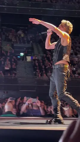 Depeche Mode, A question of lust, 16.05.2023 Ziggo Dome, Amsterdam #depechemode #depechemodeforever #depechemodefans #depechemodefan #depechemodelover #depechemodedevotees #depechemodelive #concert #konzert #davegahan #martinlgore #depechemodeconcert #aquestionoflust #foreverlove 