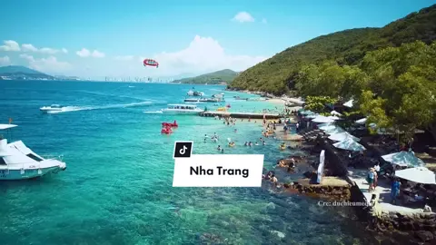 Nghe nhạc nhiều sẽ bị ghiền - đi biển cũng vậy 🤣🤣 🇻🇳🇻🇳 #travel #duchieumedia #dulich #khanhhoa #nhatrang #xuhuong #dulichvietnam #tiktoktravel 