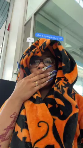 “ miss you stinky”🥺#fypシ #airportlife #readytobroedmyflight #relatable #messyhair #seehergreatnes 