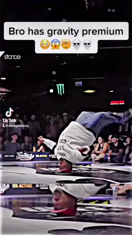 Bros’ neck 🗿🗿 #breakdance #bboy #dancebattle #viral 