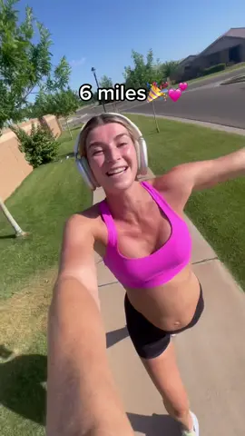 Running 6 Miles at 6 months Pregnant💕🎉 Such a great way to start off the morning😍  #pregnant #runningvlog #Running  #6miles 