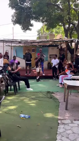 Woza La #dance #tiktok #tiktokdance #buddynice #buddynicersa #buddynicersa❤️ #redemialsounds #housemusic #okhokhobetech #SAMA28 #deephouse #deephousemusic #deephouselovers #deephousesouthafrica #amapianodance #amapianochallenge 