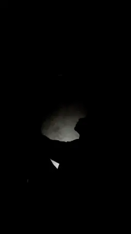 🥀 #sadstory #aloneboy #LirikLaguSad #lirikaesthetic #patahhati #sadvibes #StoryMalamHari #lagujawa 