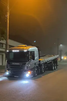 Vá em busca dos seus sonhos…. #scania #bitruck #neneciotta #nostalgia 