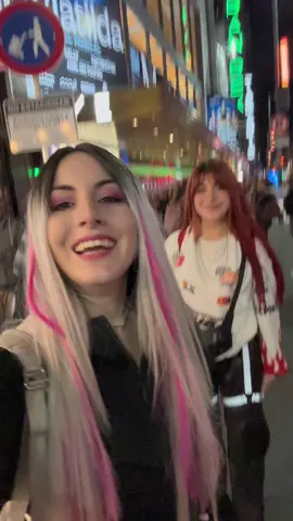 Bailamos en el concierto de @Kimberly Loaiza 🔥 Pasen video si lo lograron grabar 🥹🙏🏻