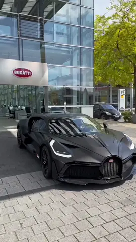 #bugatti #bugattidivo #hypercar #fyp 