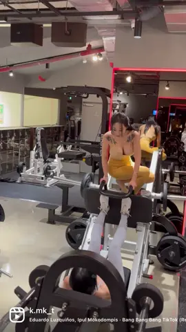 내가 위우쌤을 드는 그날까지 ~~💪🏻 #운동하는여자 #레깅스 