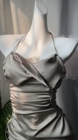 穿上这个十二点能睡觉吗#见男朋友的小tip #辣妹穿搭 #情侣日常 #斩男穿搭 #OOTD 