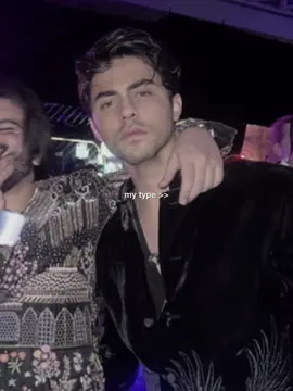 my type >>> | #aryankhan #srk #shahrukhkhan #bollywood #srkian #srkfan 