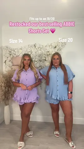 Be quick ladies 🌸💗 #midsizefashion #curvyoutfitideas #sizeinclusive #plussizefashion #holidayset #summervibes 
