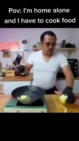 #homealone #saltbae #real #food #meme #funny #goofungus #fyp 