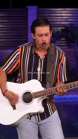 yo los localizo 🎶 #buenavibra #envivo #fypシ #likes #seguidoresnuevoscheck #apoyo #fypシ #fyp #enparati #viral #alucines #girls #agradecido #vida #girls #🍓 #apoyo #viralvideo 